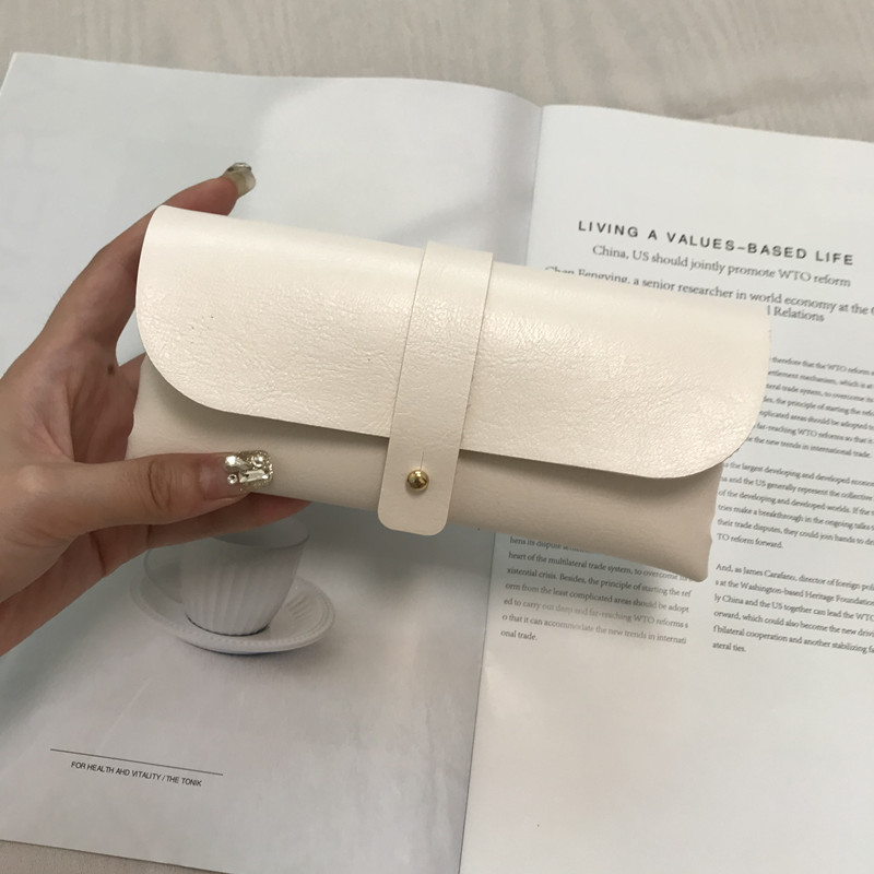 Slim Sunglasses Travel Case